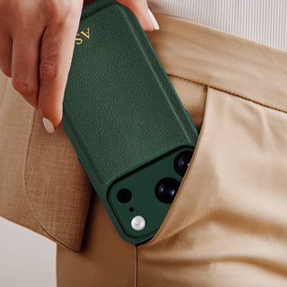 Lightweight comfort - slim profile in pocket