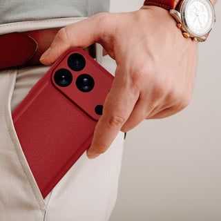 Sophisticated simplicity - slipping into pocket