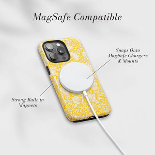Tough Case MagSafe Honey Meadow, snaps onto MagSafe chargers and mounts